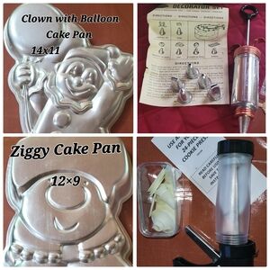 Wilton Clown Cake Pan, Cake Decorating set and Cookie Press bundle. No Ziggy.